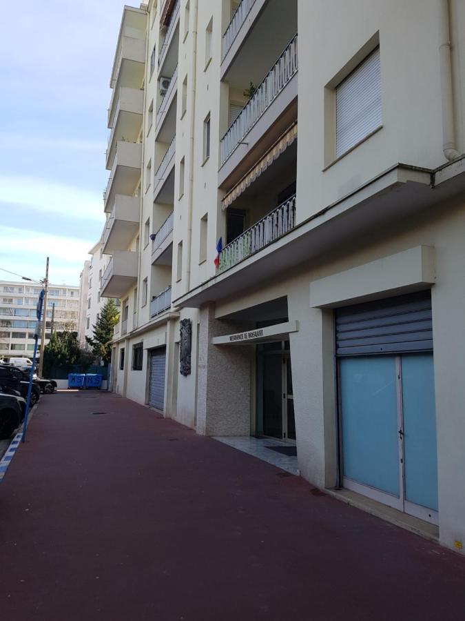 ++++ Renovated Cosy 50M2 Sunny Flat / Balcony / Close To Beach And To The Palais Des Festivals ++++ Cannes Exterior foto